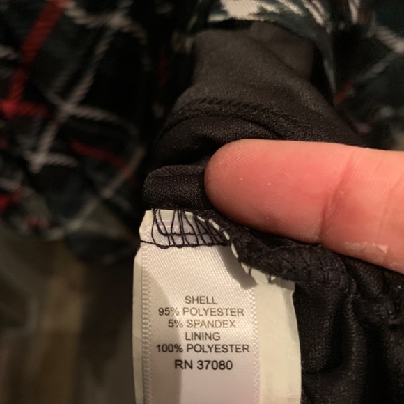 Est. 1946 sheer plaid top. Worn twice. Excelkent condition - Picture 4 of 5